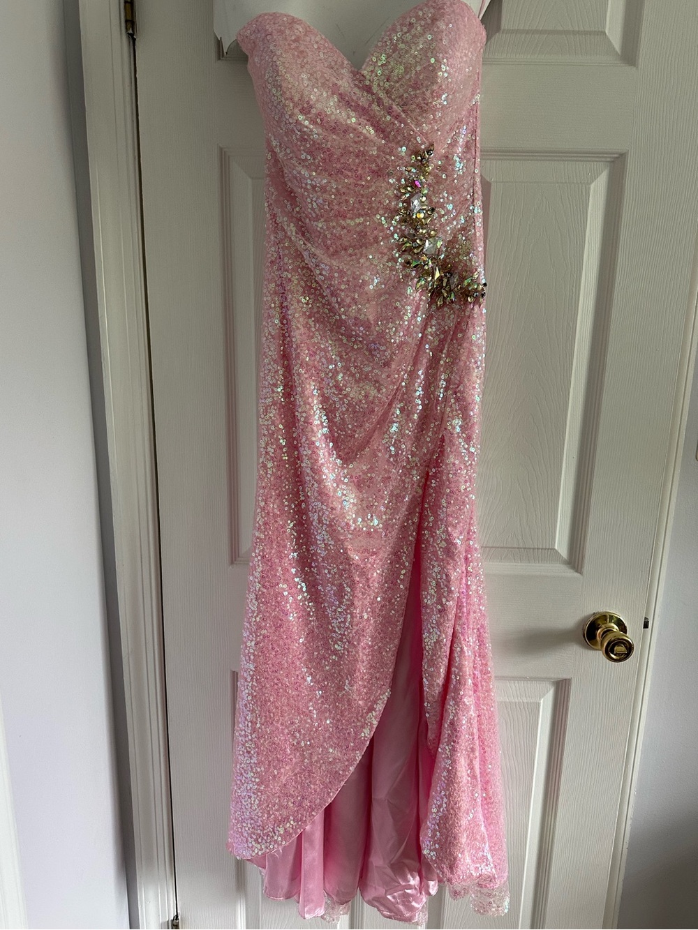 MoriLee by Madeline Gardner Strapless Pink Sequin Evening Gown size 3/4